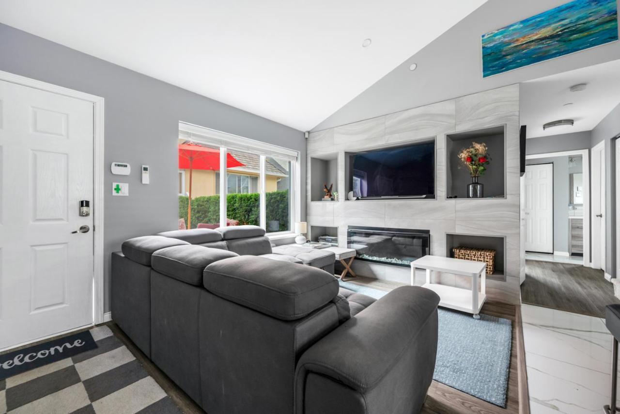 וונקובר Stylish Dual Bedroom Suite In Van West מראה חיצוני תמונה