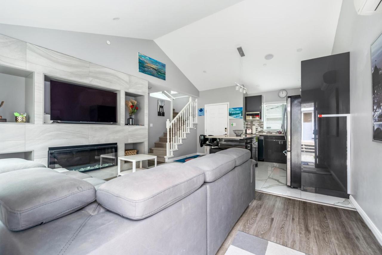 וונקובר Stylish Dual Bedroom Suite In Van West מראה חיצוני תמונה